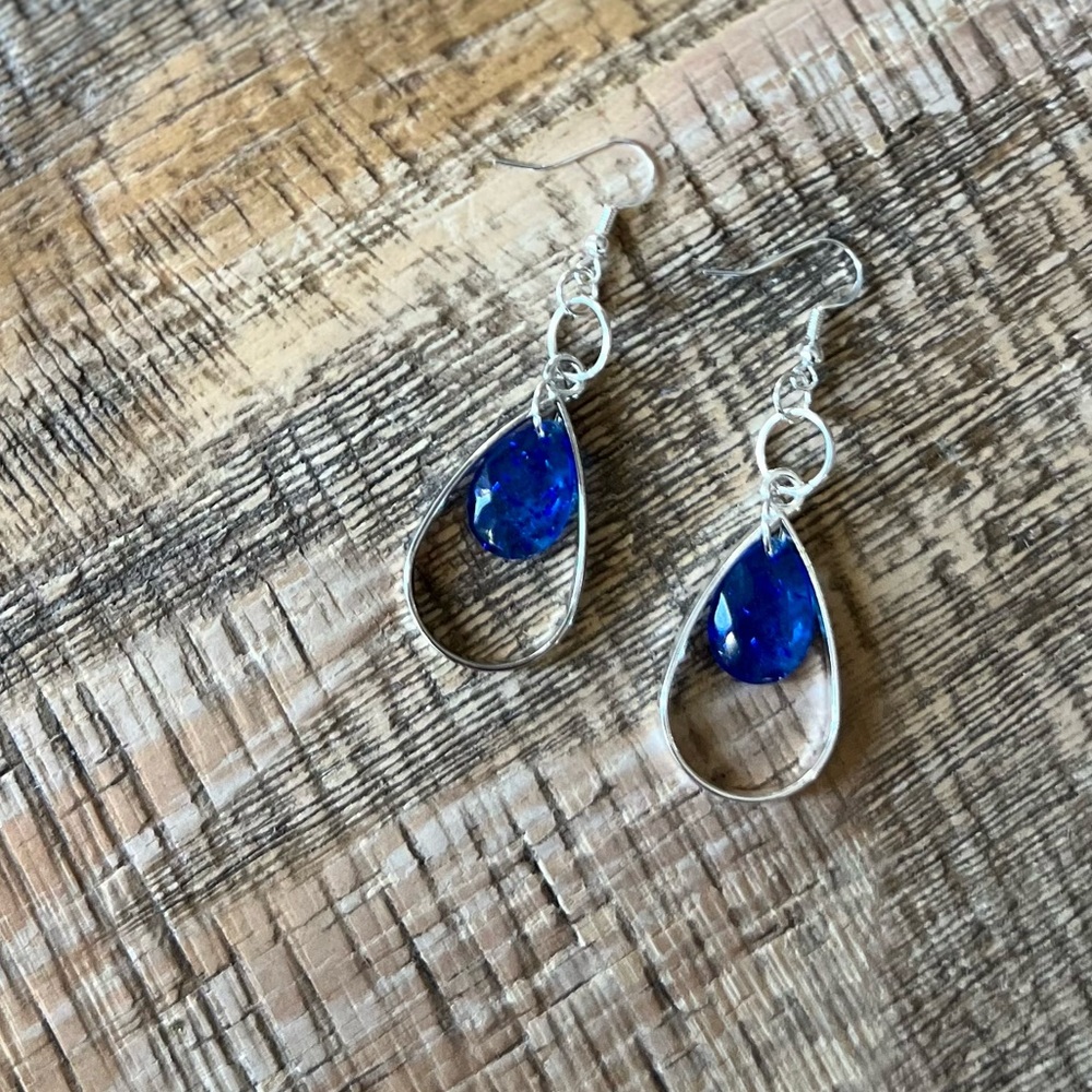 Blue Ocean Glow Teardrop Earrings